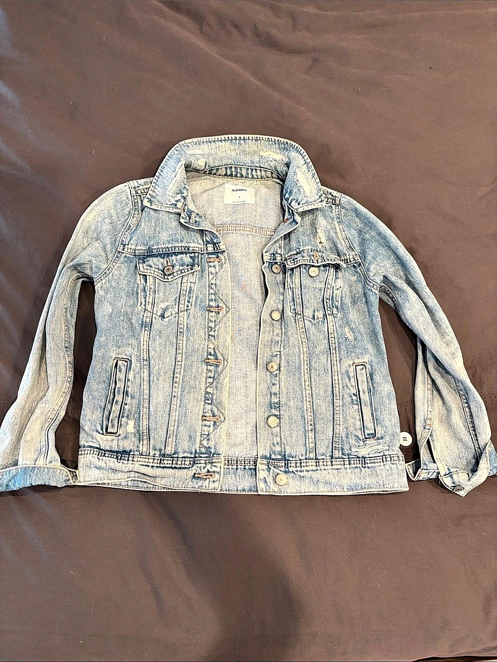 Old Navy Distressed Denim Jacket in Blue